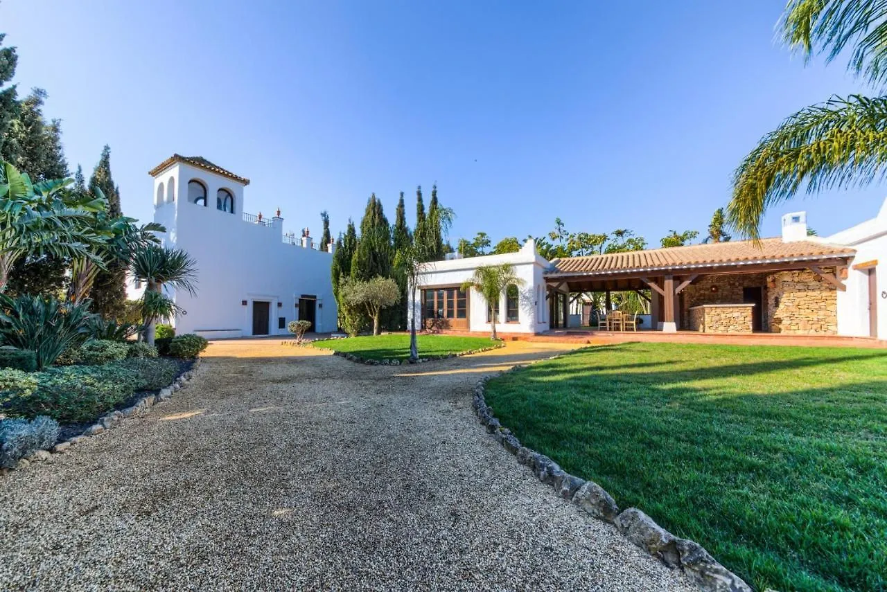 Villa Hacienda Roche Viejo à Conil De La Frontera 0*,  Espagne